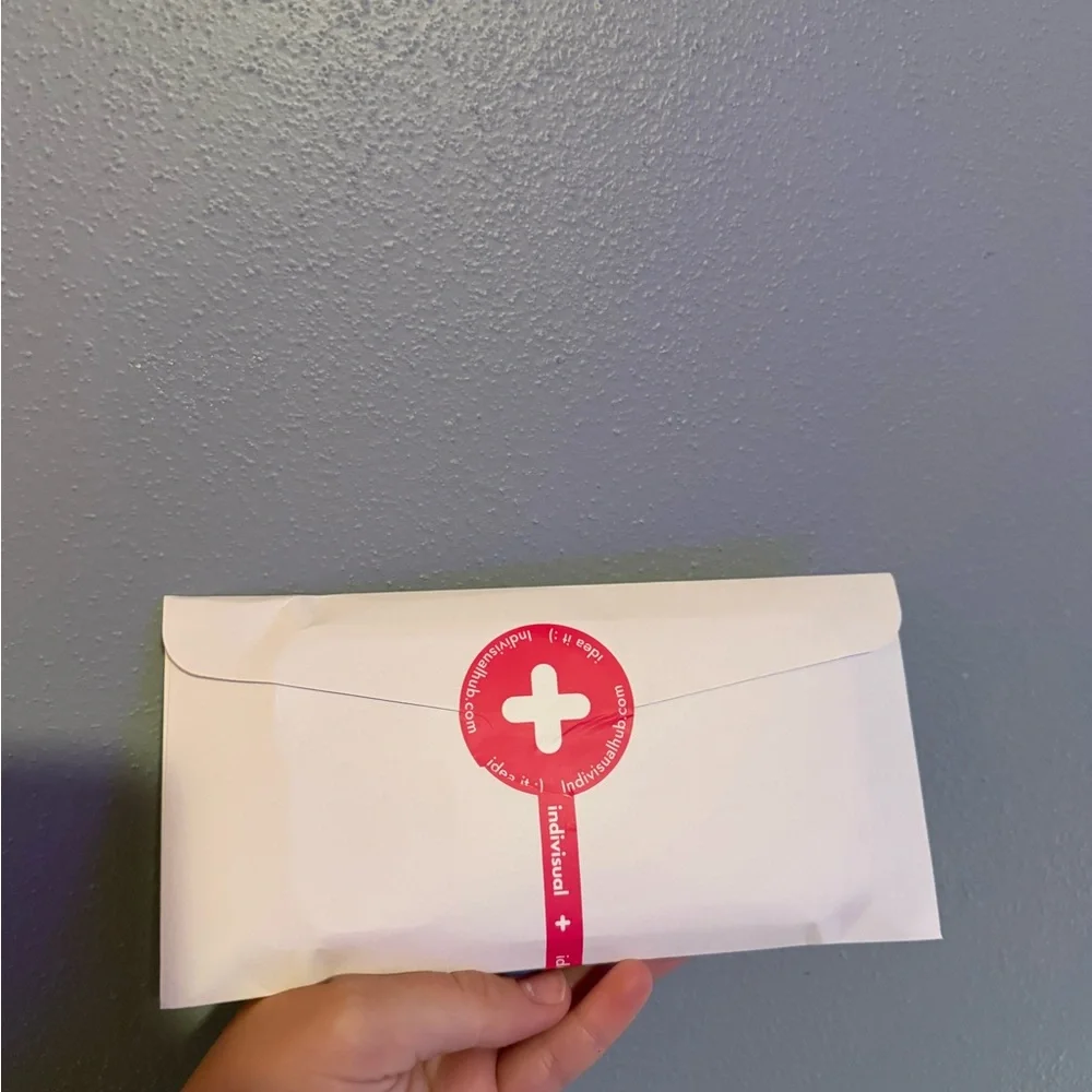 Colorful Patterned Phone Case - Picture 4 of 5